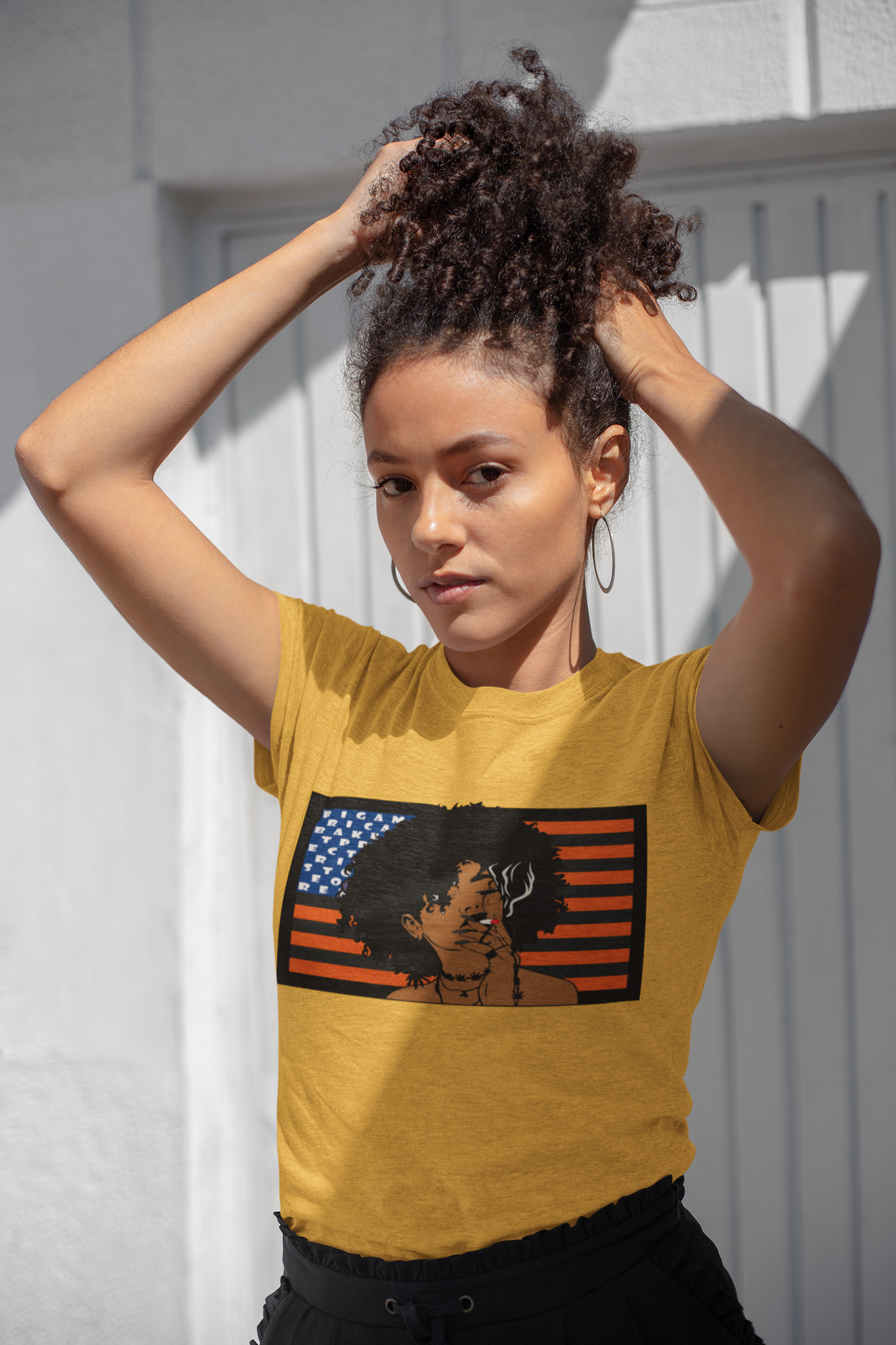 Gildan Unisex 100% Cotton " Afro queen" T-Shirt