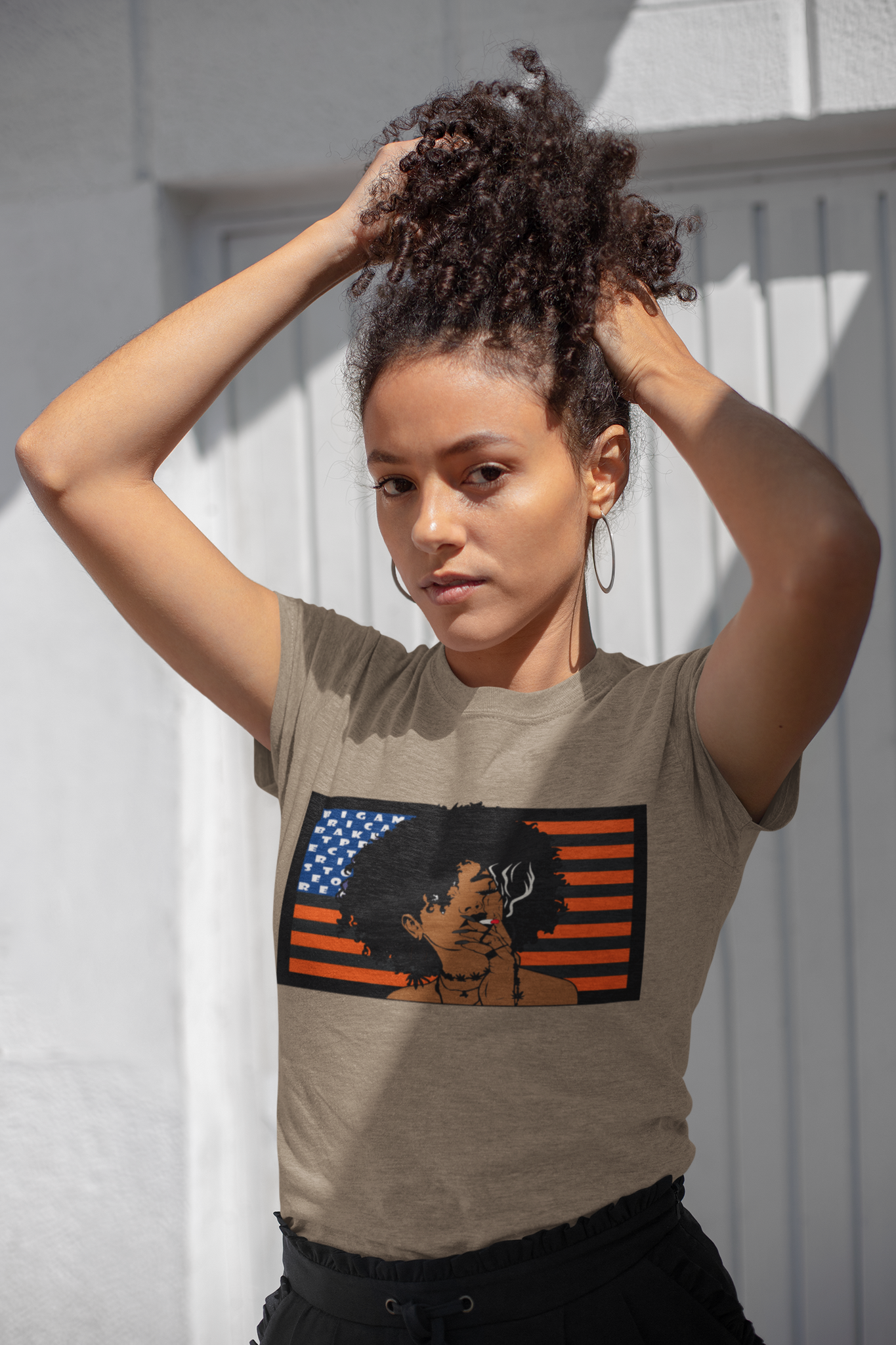 Gildan Unisex 100% Cotton " Afro queen" T-Shirt